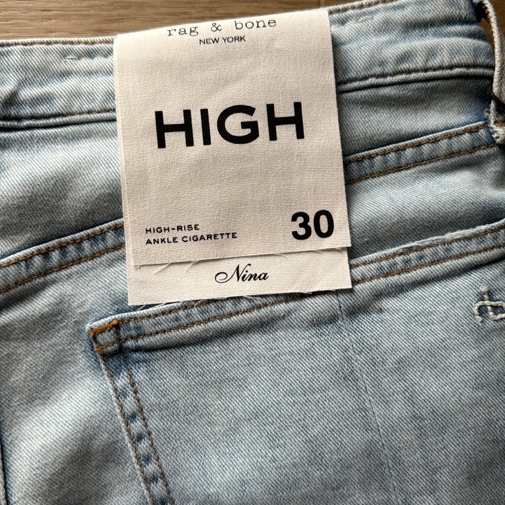 NWT Rag & Bone High Rise Ankle Cigarette - Jade with holes. Size 30
